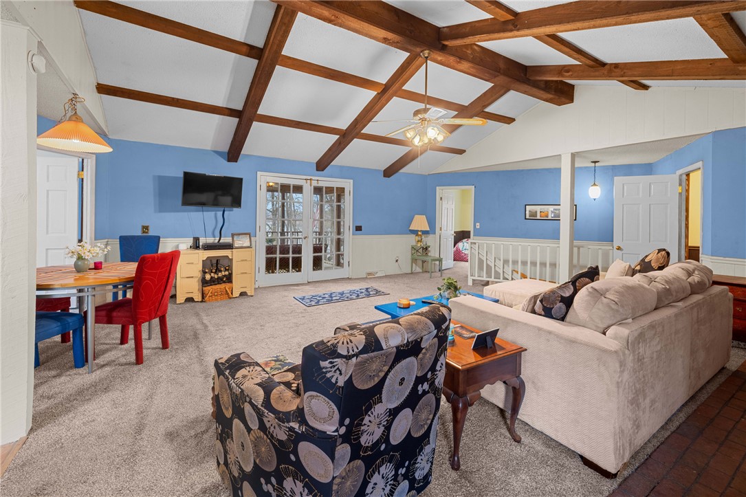 109 Indian Court Road Westminster, SC 29693 - Photo 5 of 42