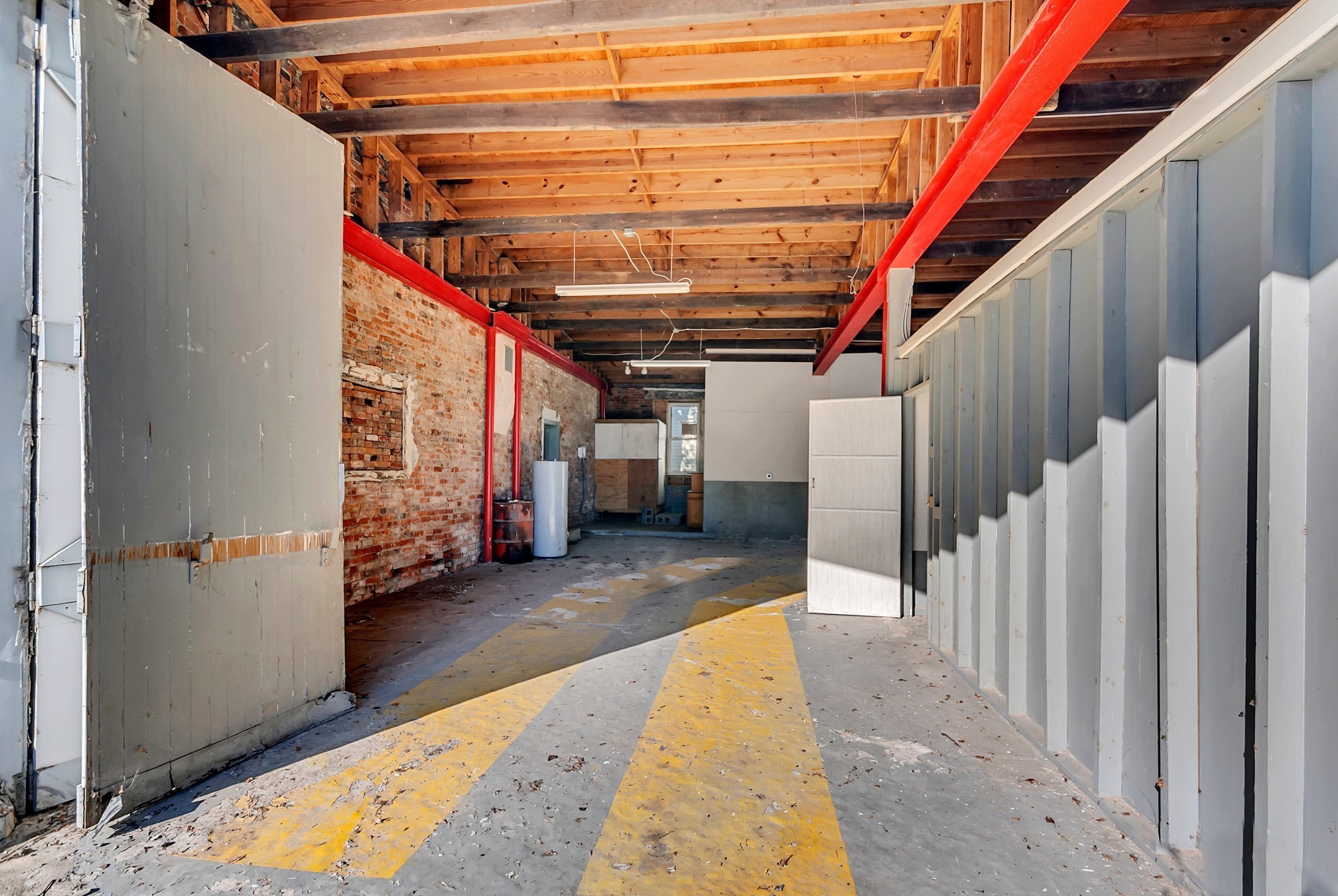 209 West 13th Street Columbia, TN 38401 - Photo 16 of 84 a view of storage and utility room