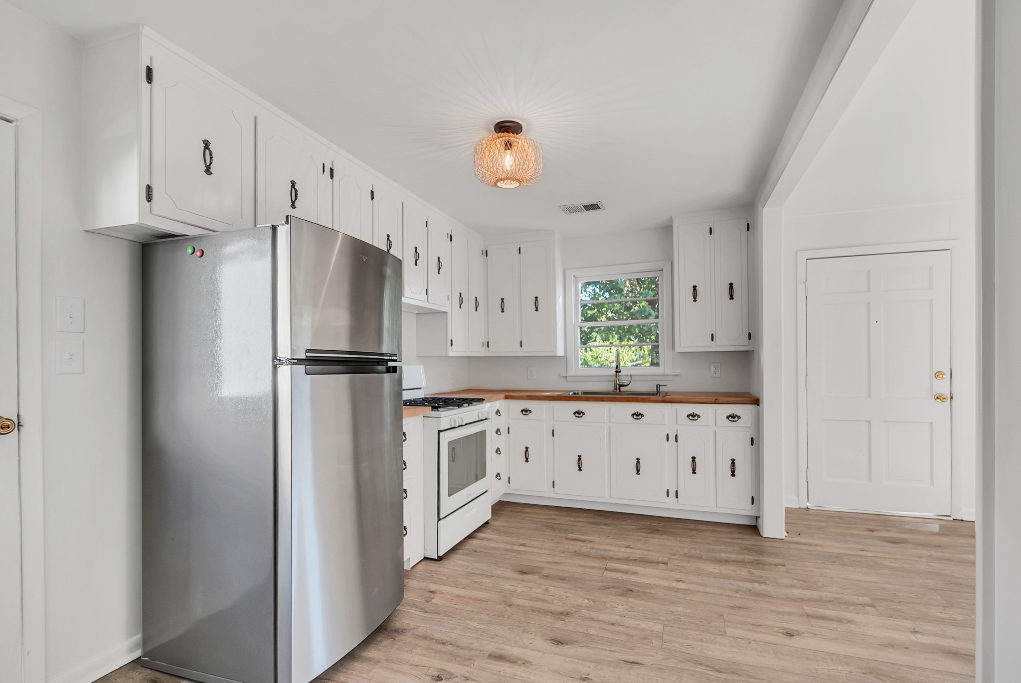 209 West 13th Street Columbia, TN 38401 - Photo 55 of 84