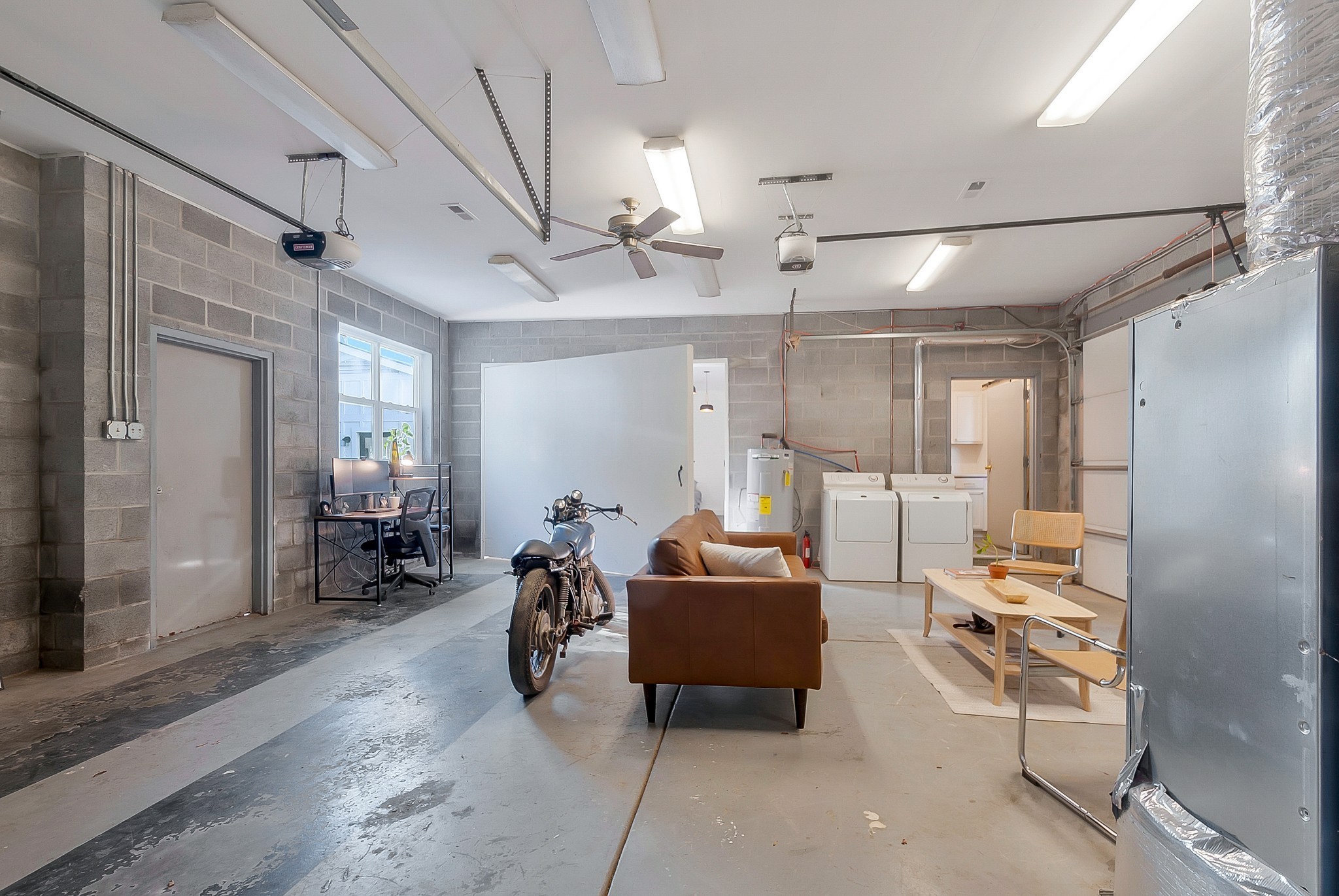 209 West 13th Street Columbia, TN 38401 - Photo 71 of 84 a living room with furniture and a table
