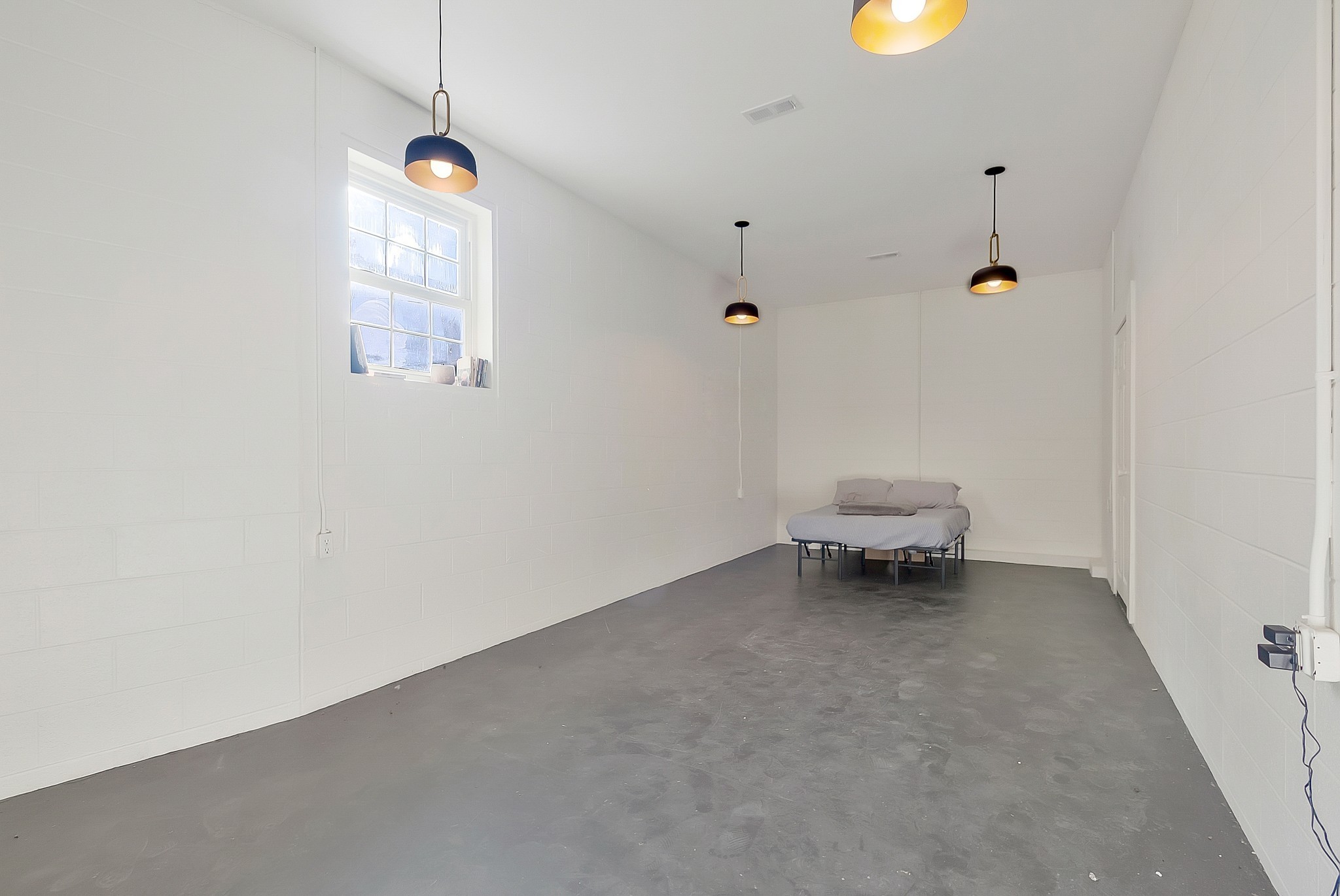 209 West 13th Street Columbia, TN 38401 - Photo 76 of 84 a view of room and window