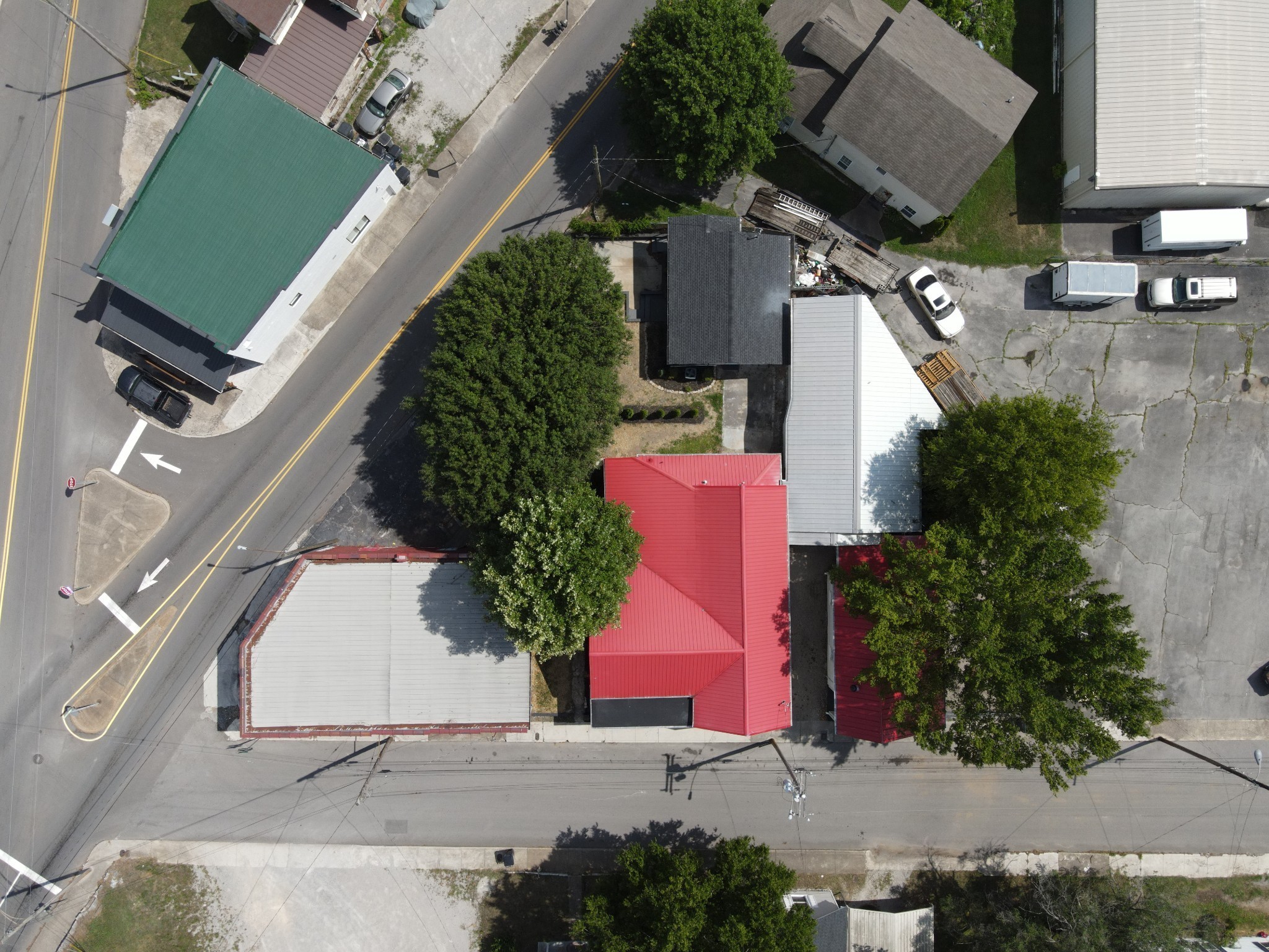 209 West 13th Street Columbia, TN 38401 - Photo 82 of 84 an aerial view of a house