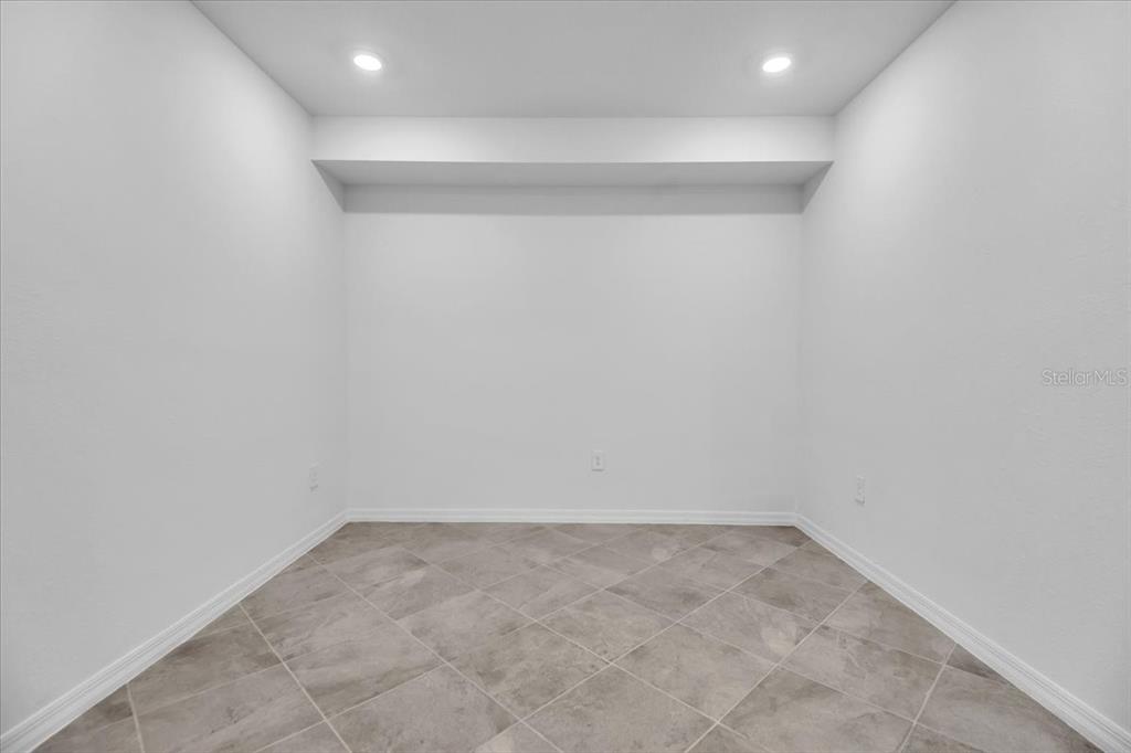 18923 Scallop Loop, Unit 102 Bradenton, FL 34211 - Photo 33 of 37