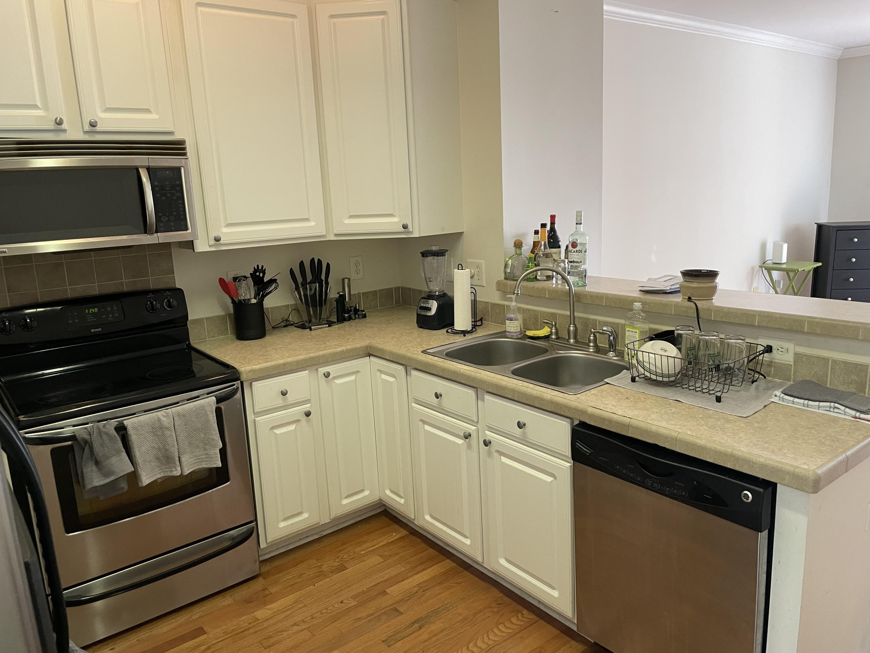 1815 Dogwood Road, Unit 902 Charleston, SC 29414 - Photo 7 of 20 IMG_1012