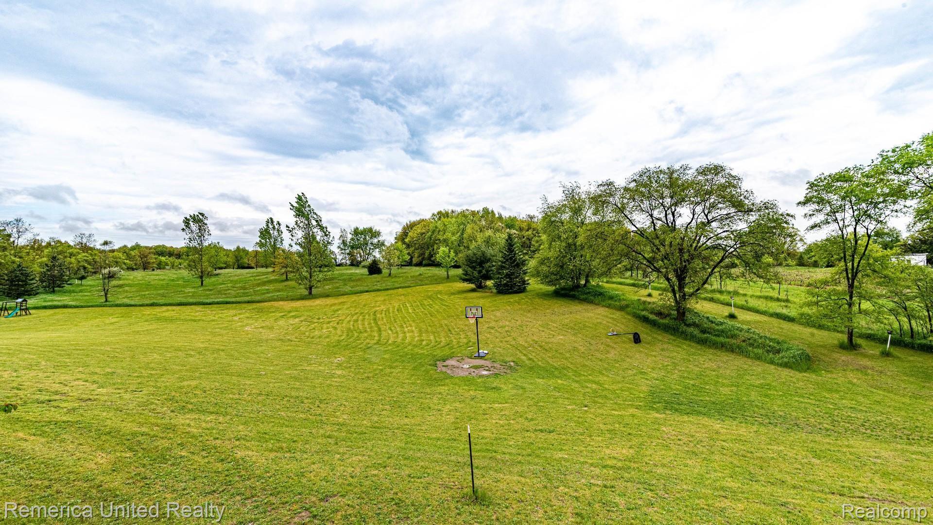 18760 Wasson Road Gregory, MI 48137 - Photo 43 of 51 048_46.jpg