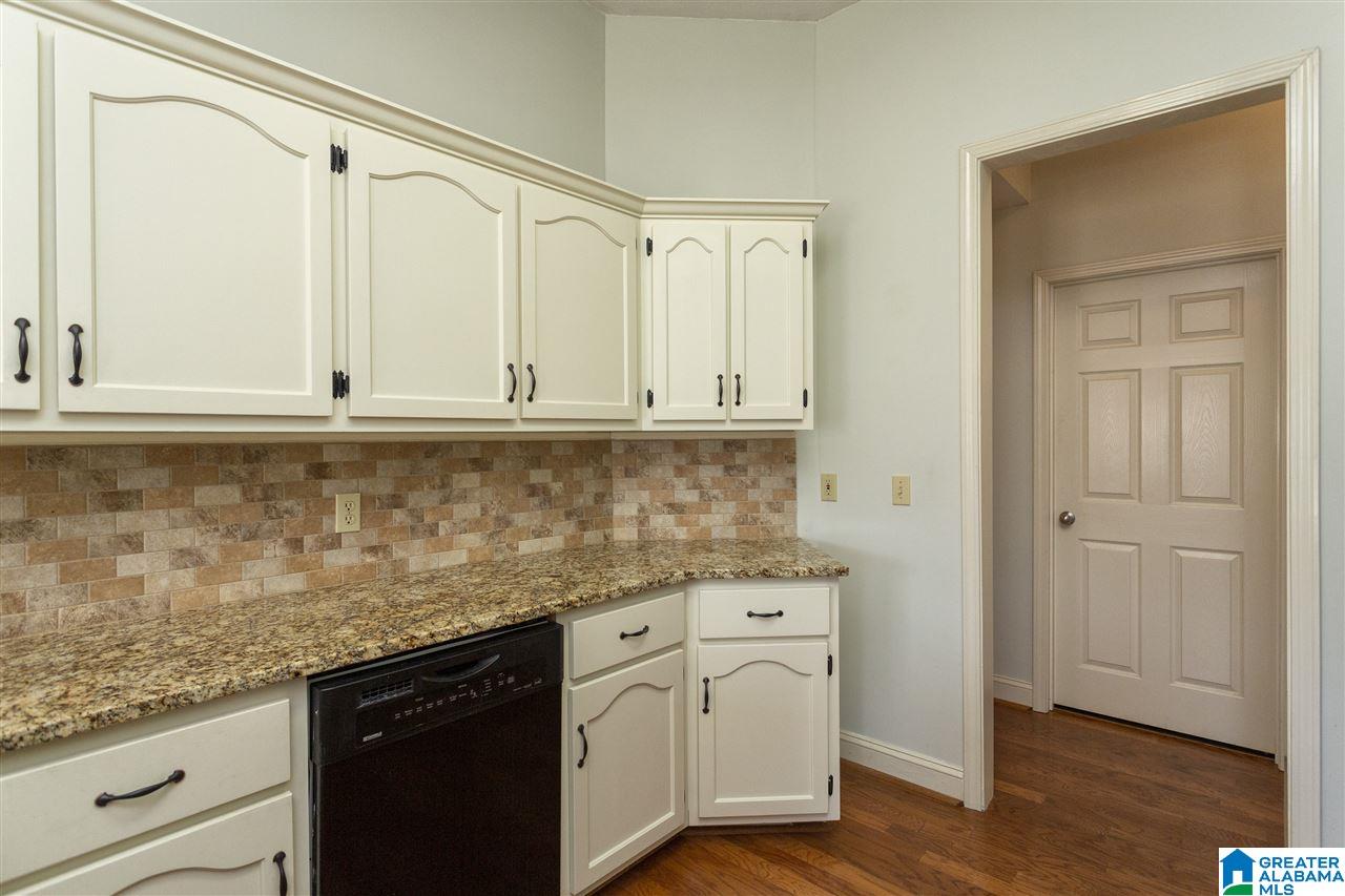 5449 Virginia Way Bessemer, AL 35022 - Photo 14 of 39
