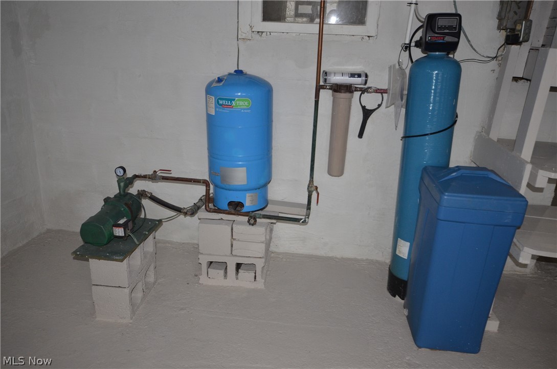 989 Industry Road Atwater, OH 44201 - Photo 41 of 45 water well pump, pressure tank and water softener