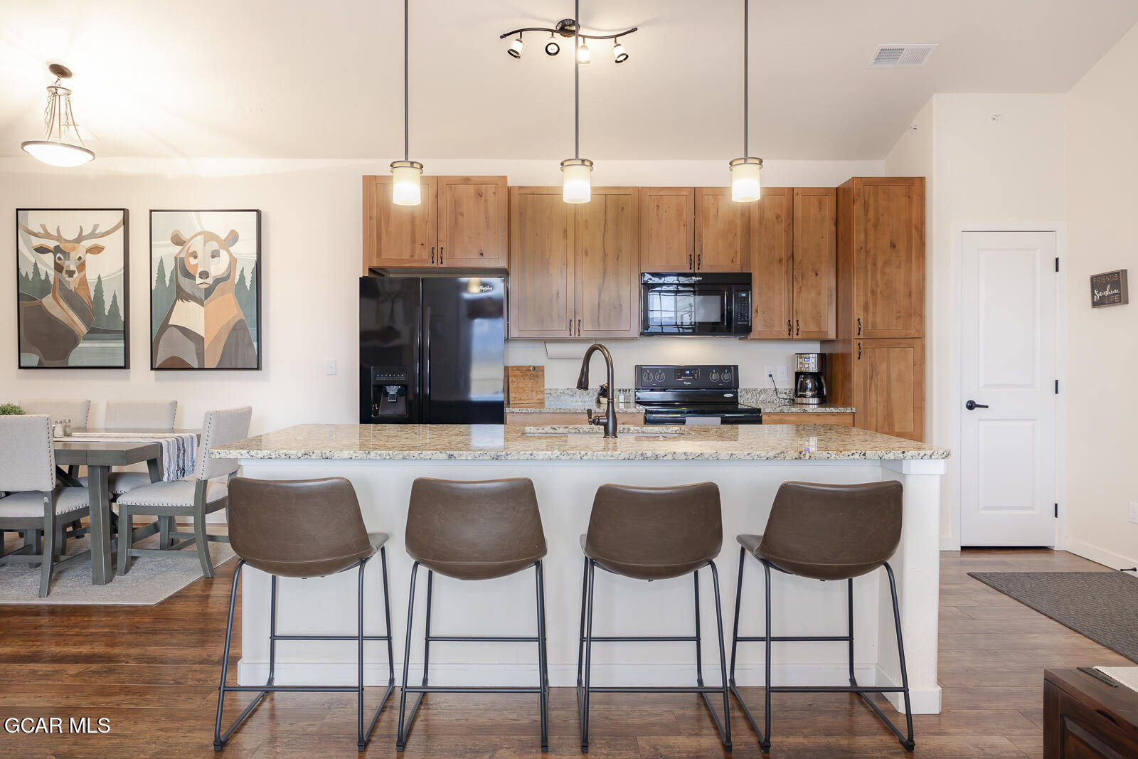 164 Village Road, Unit H304 Granby, CO 80446 - Photo 7 of 52 10.28.24 Aspen Meadows H-304-4