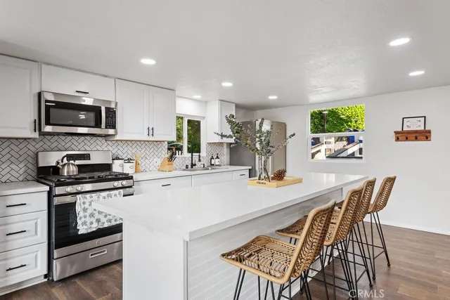 $443,000 | 771 West Victoria Court, Lake Arrowhead, CA 92352