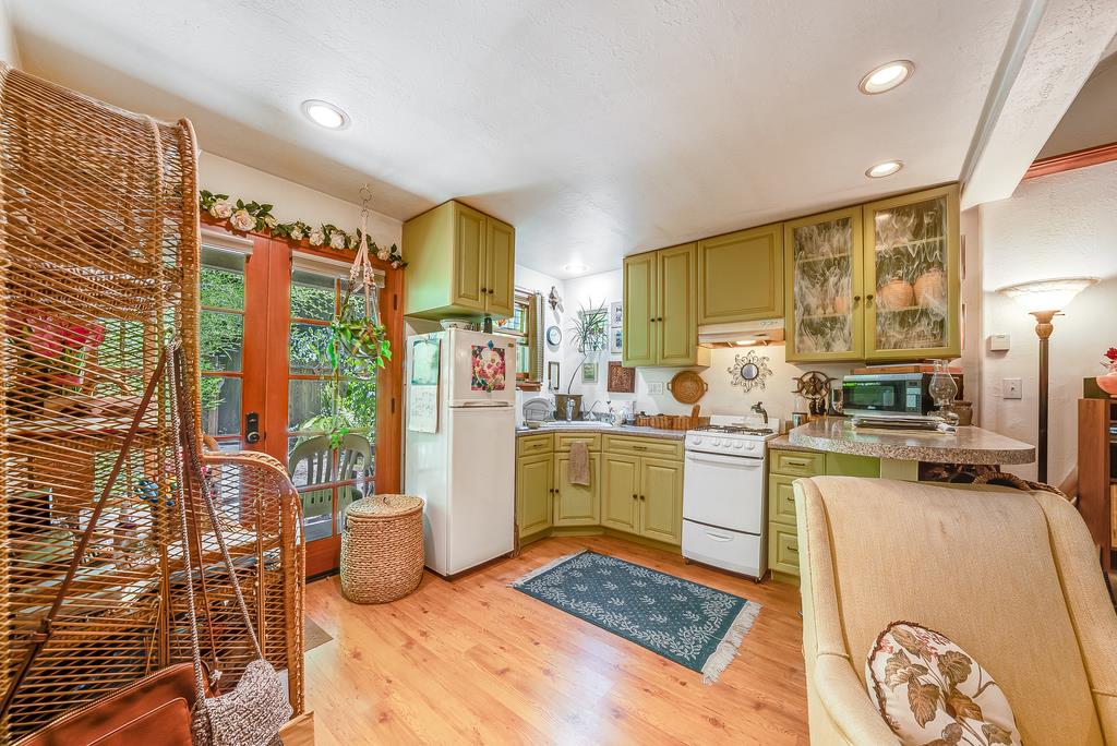 168 Riverside Drive Boulder Creek, CA 95006 - Photo 37 of 52