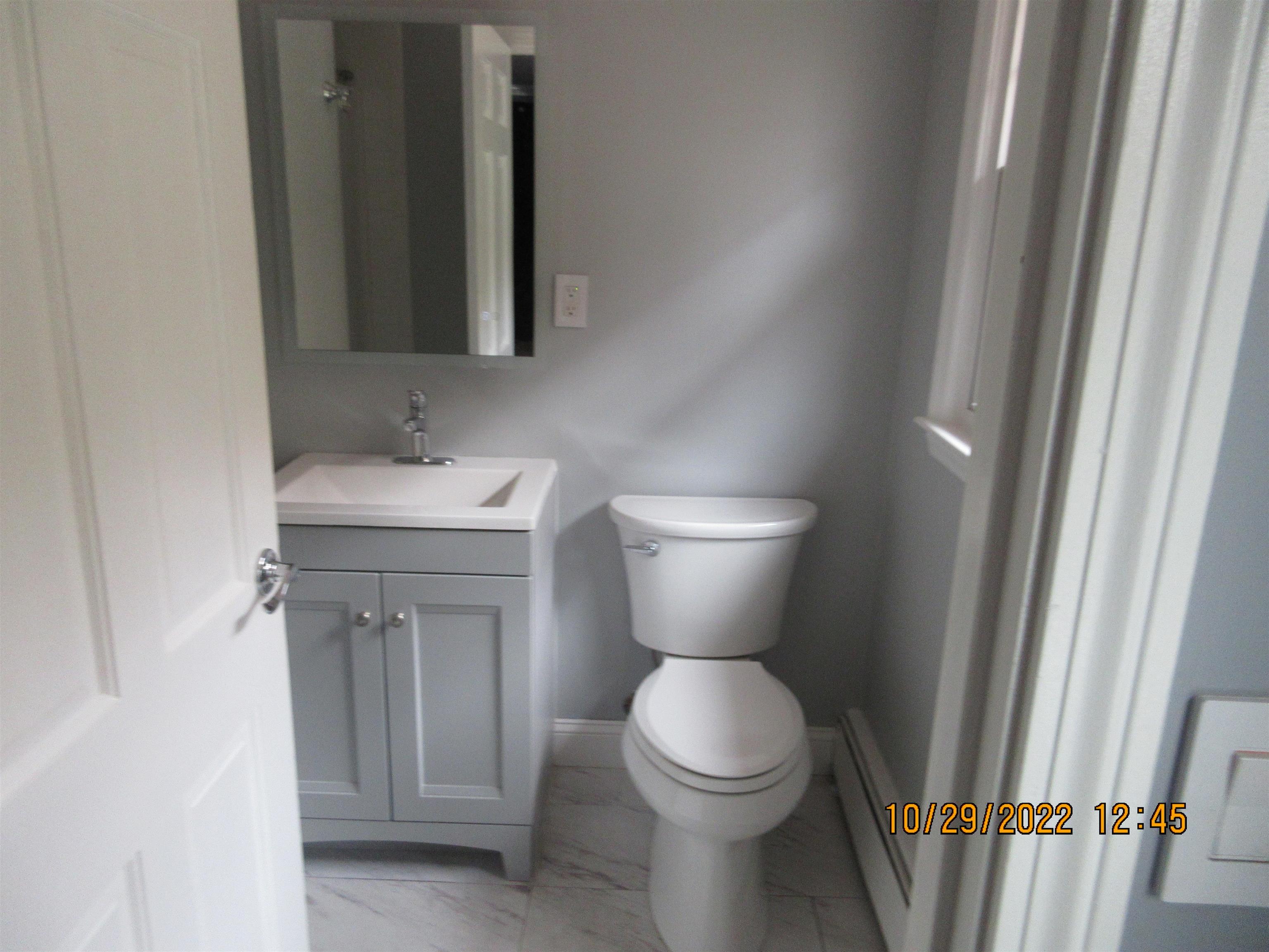81 Walker Road Atkinson, NH 03811 - Photo 21 of 40 Gallery Image 21
