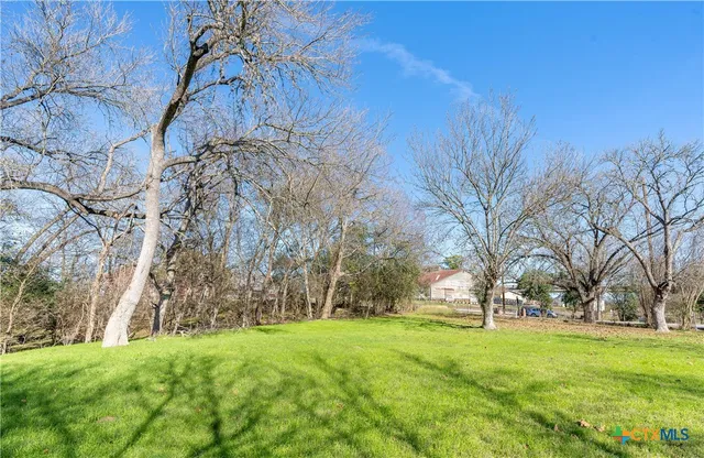 $135,000 | 505 North Commerce Street, Lockhart, TX 78644