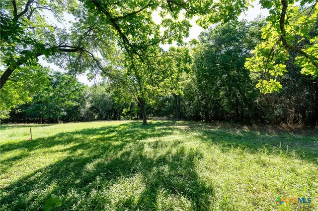 $135,000 | 505 North Commerce Street, Lockhart, TX 78644