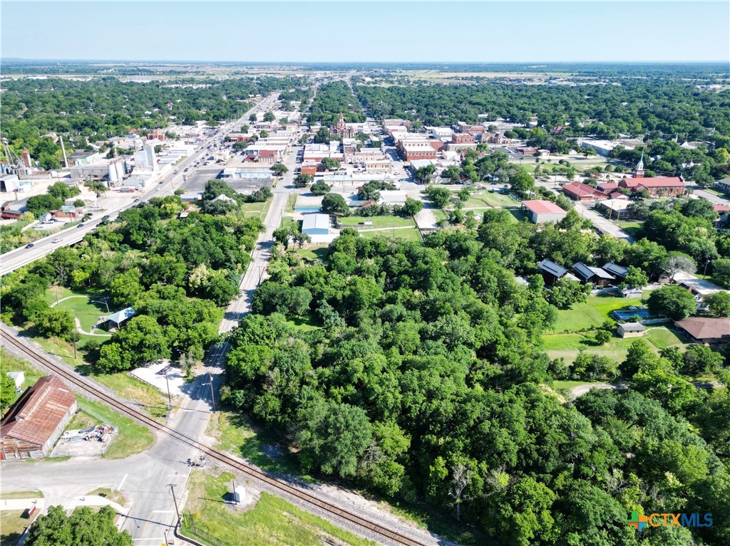 505 North Commerce Street Lockhart, TX 78644 - Photo 10 of 11