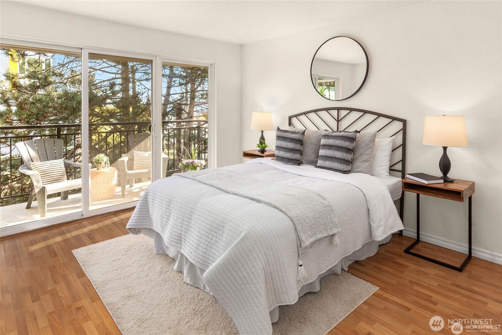 5901 Phinney Avenue North, Unit 302 Seattle, WA 98103 - Photo 13 of 16