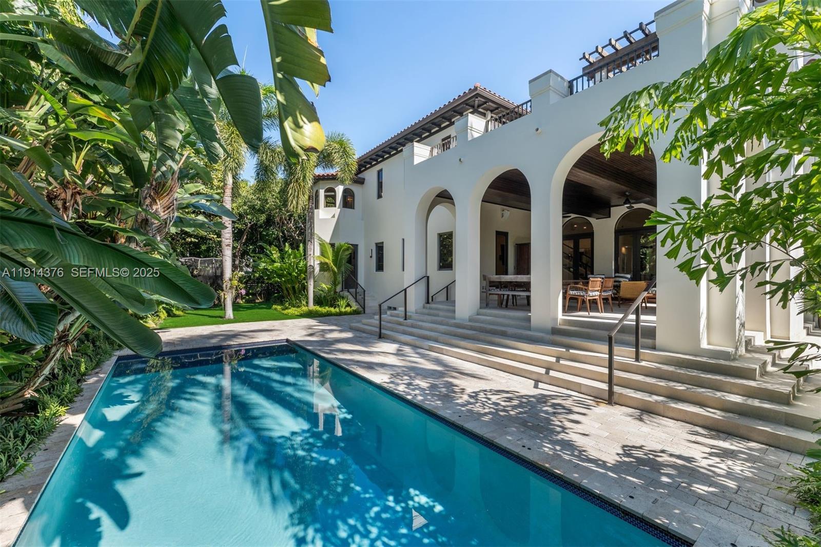 320 Atlantic Road Key Biscayne, FL 33149 - Photo 2 of 46 Gallery Image 2