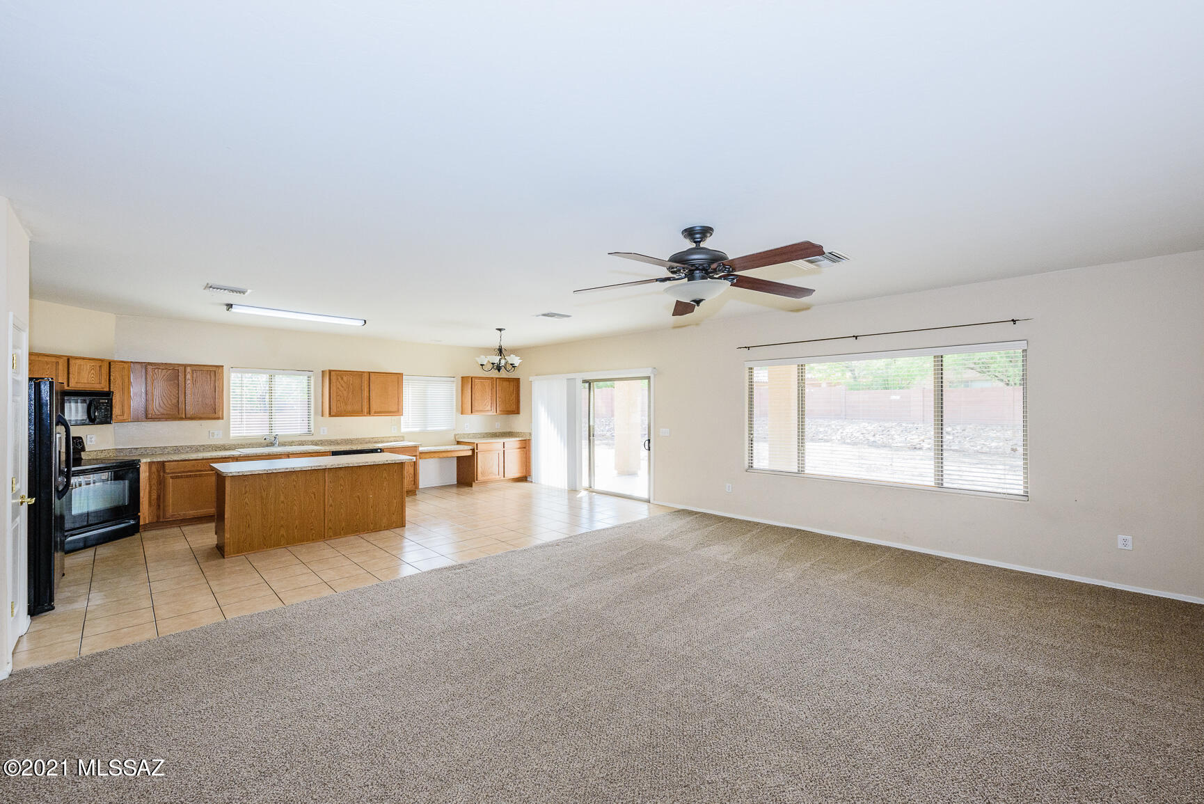 7676 East Fair Meadows Loop Tucson, AZ 85756 - Photo 9 of 27