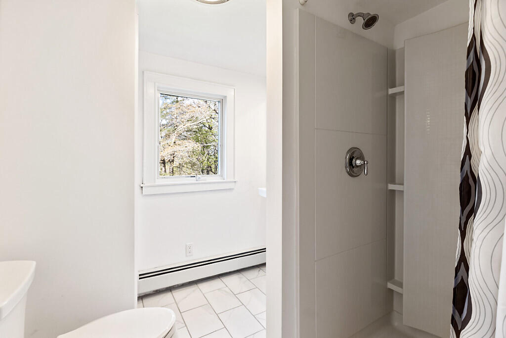 183 Mountain Road Falmouth, ME 04105 - Photo 52 of 65 48_BP5A0565_DxO_mls
