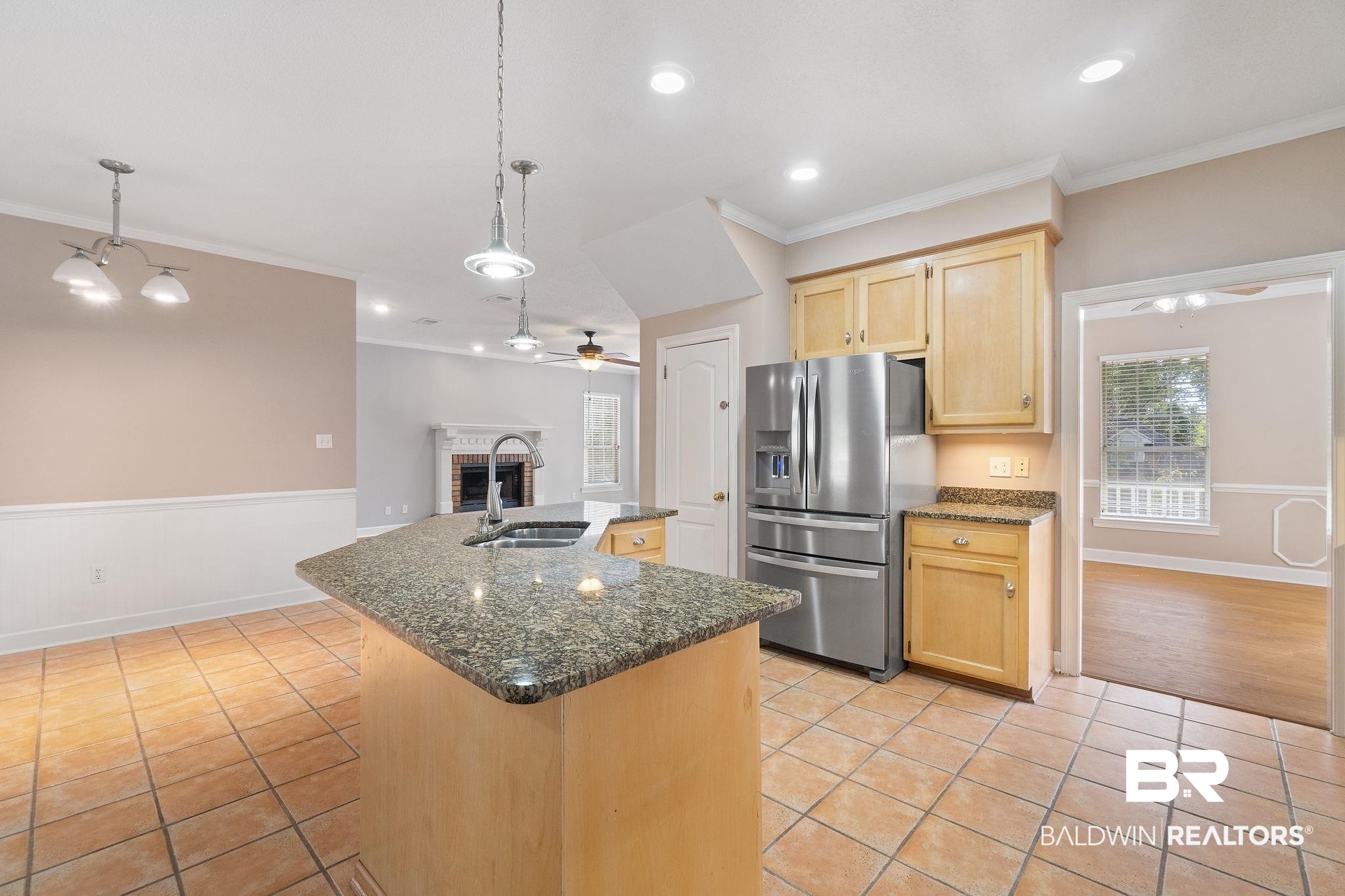 176 Lakeview Loop Daphne, AL 36526 - Photo 12 of 50