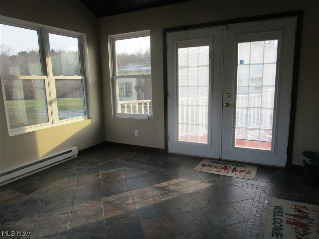 4870 Rockwell Road Ashtabula, OH 44004 - Photo 10 of 47 Cozy sunroom