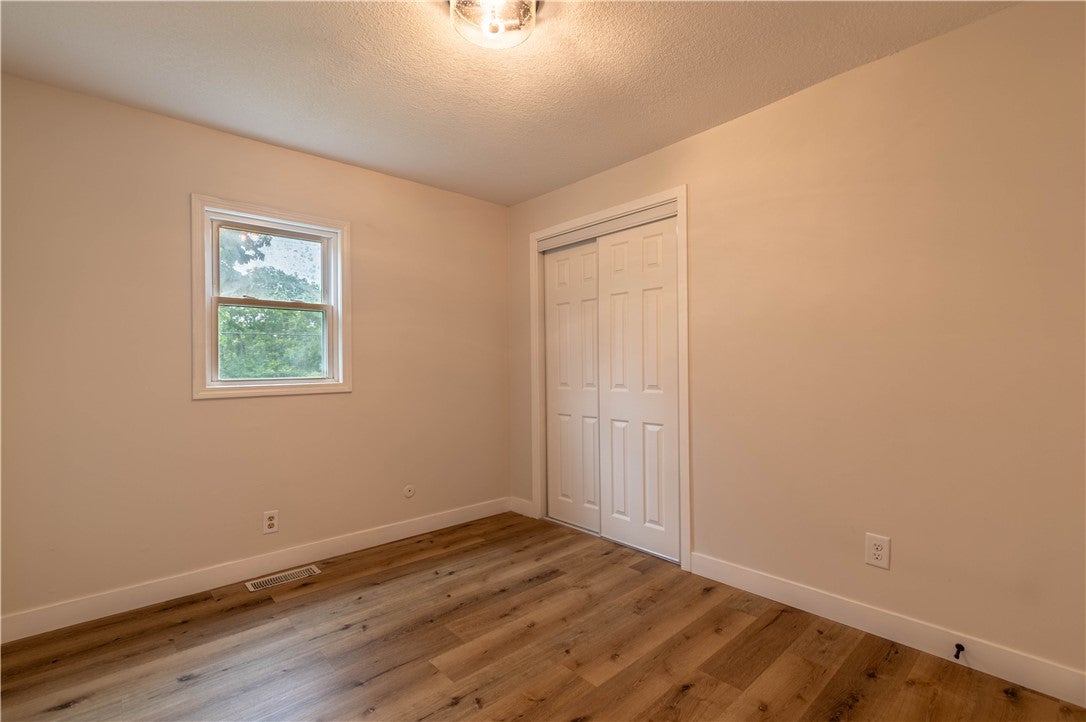 2115 North Sunnyside Road Decatur, IL 62526 - Photo 12 of 23 Gallery Image 12