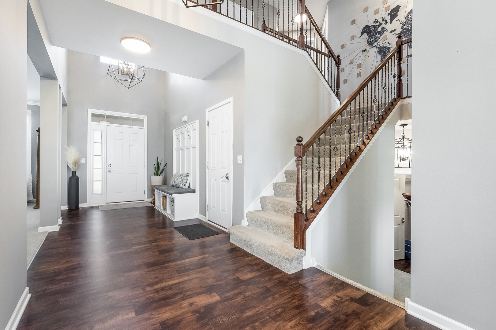 8512 Buckingham Road Joliet, IL 60431 - Photo 4 of 47