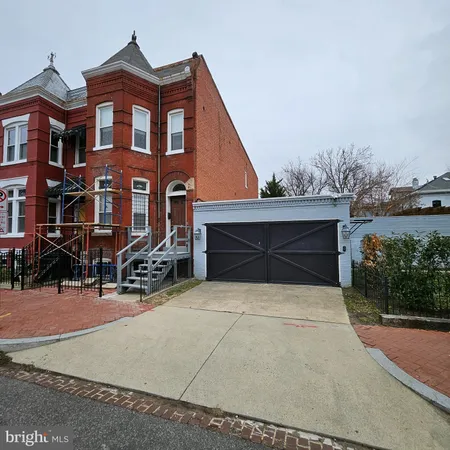 $750,000 | 2015 5th Street Northwest, Washington, DC 20001
