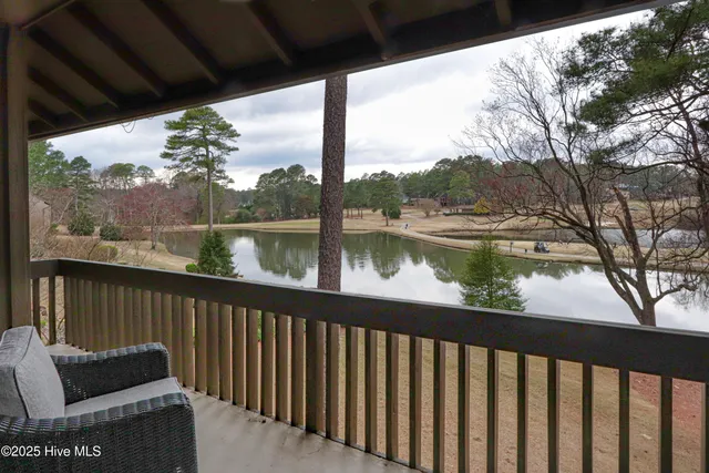 $460,000 | 1175 St Andrews Drive, Unit 206, Pinehurst, NC 28374