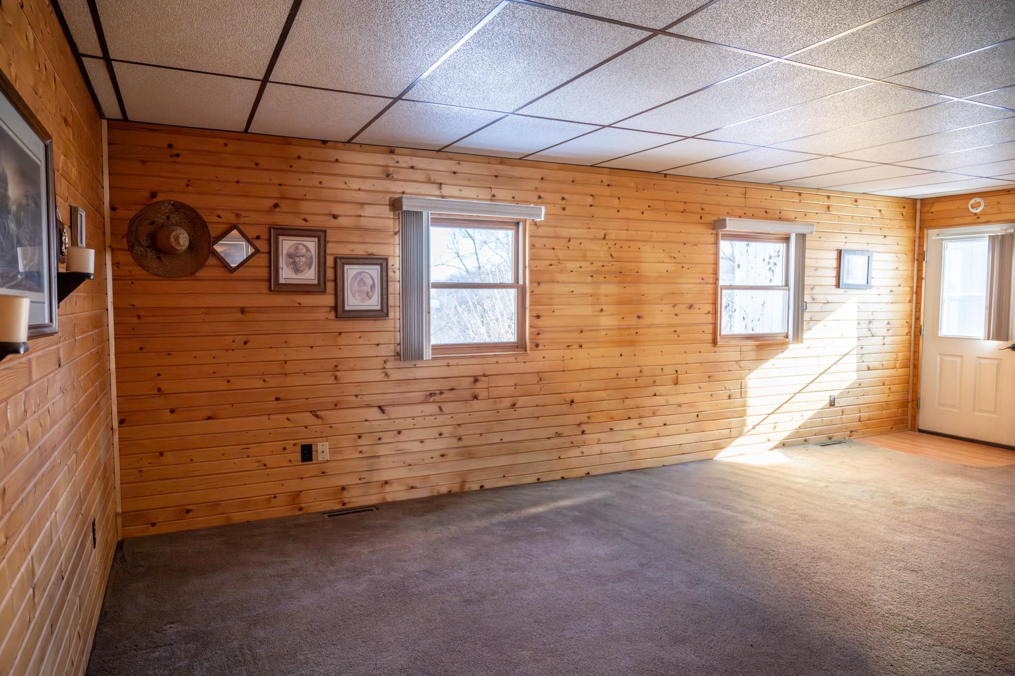 207 Spring Street Elroy, WI 53929 - Photo 25 of 68