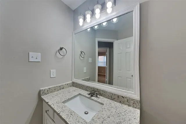 $2,350 | 3606 Chatwood Drive, Pearland, TX 77584