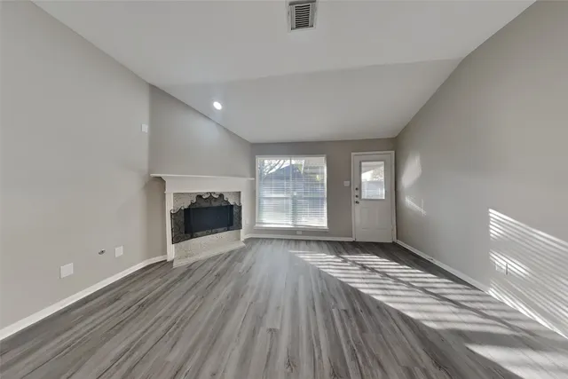 $2,350 | 3606 Chatwood Drive, Pearland, TX 77584