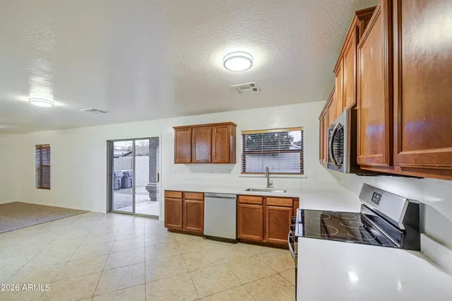 $365,000 | 25430 West Lincoln Avenue, Buckeye, AZ 85326