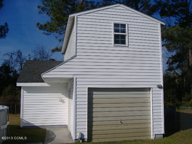 424 Austin Road Beaufort, NC 28516 - Photo 5 of 16 Detached Garage and Workshop