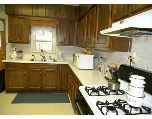 411 North Shaffer Street Springfield, OH 45504 - Photo 4 of 7