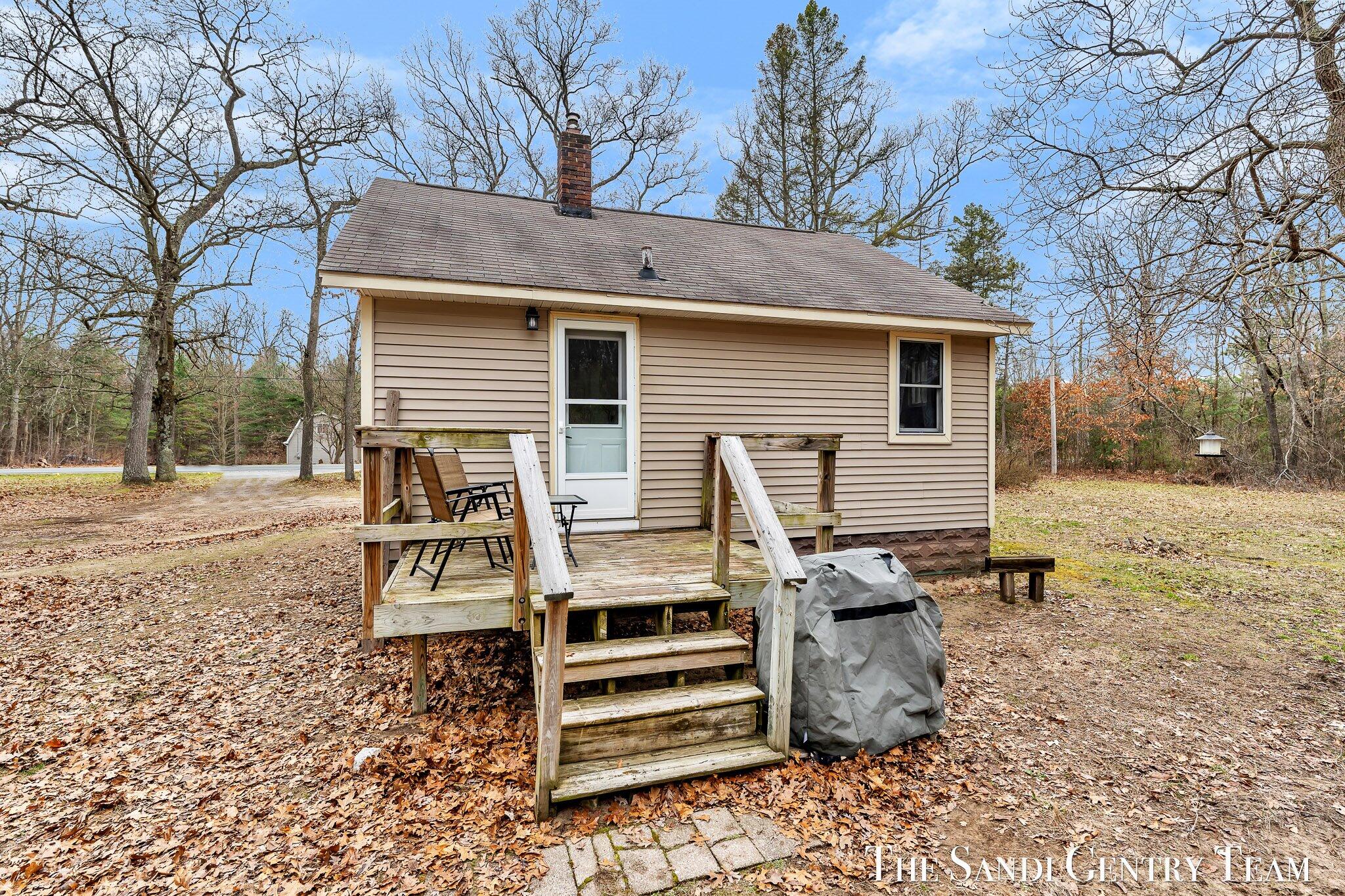 2344 Russell Road Muskegon, MI 49445 - Photo 29 of 33 30-KYL00583