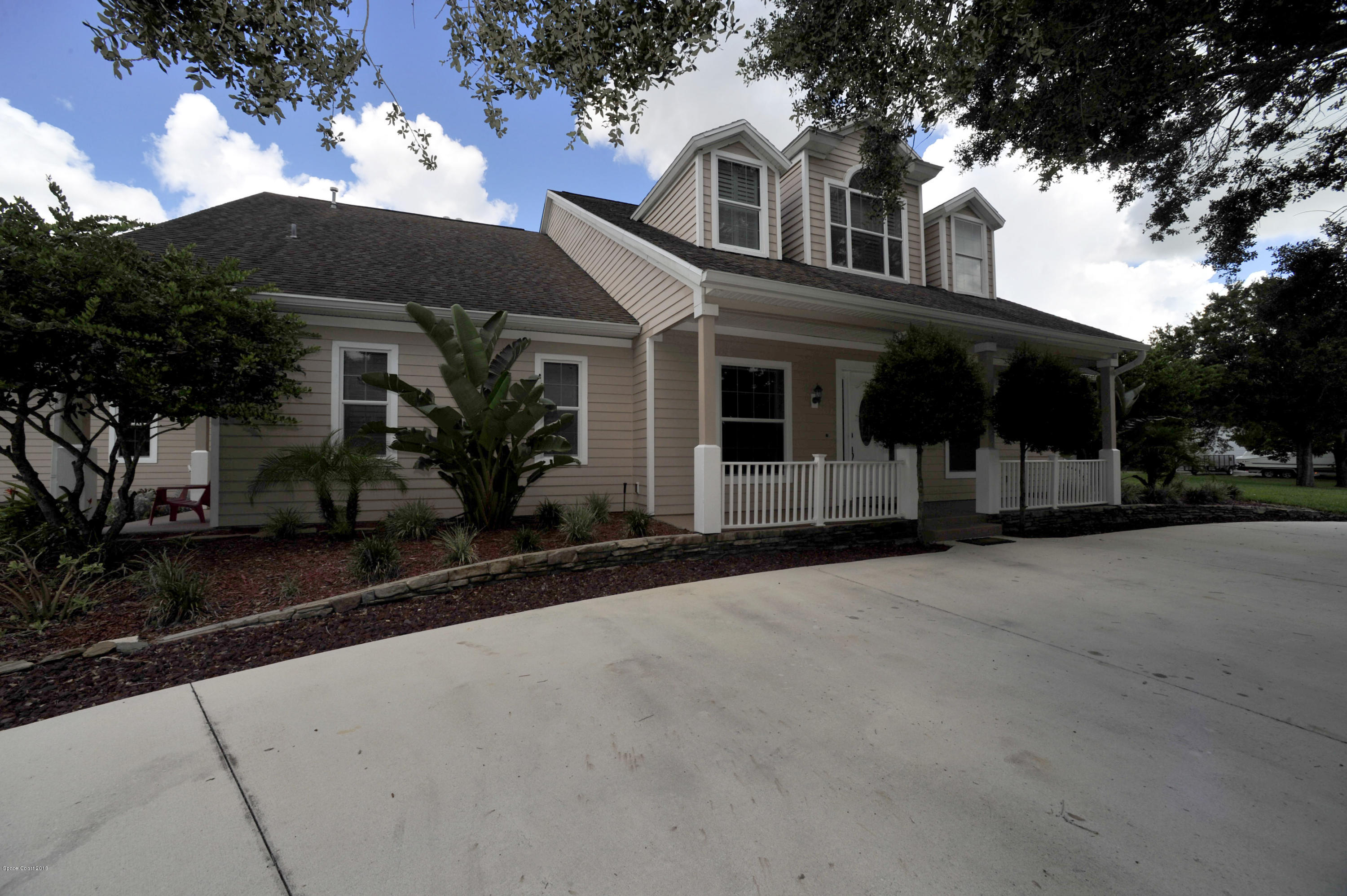 3900 Turtle Mound Road Melbourne, FL 32934 - Photo 1 of 14 Front of Home