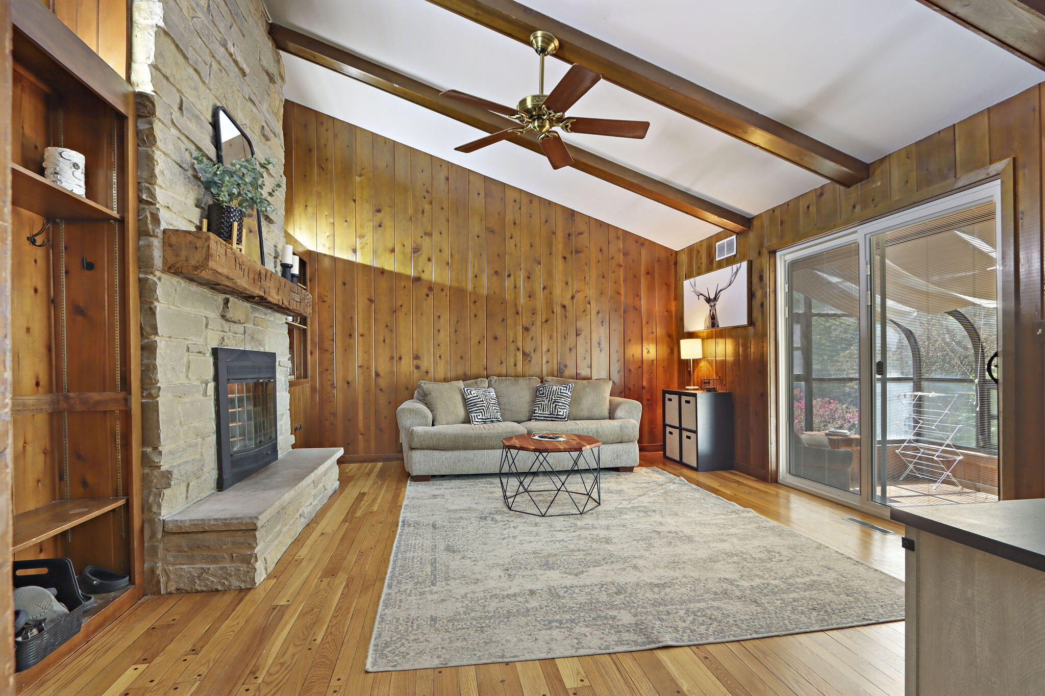 3625 South Brentwood Road New Berlin, WI 53151 - Photo 3 of 32 Family Room