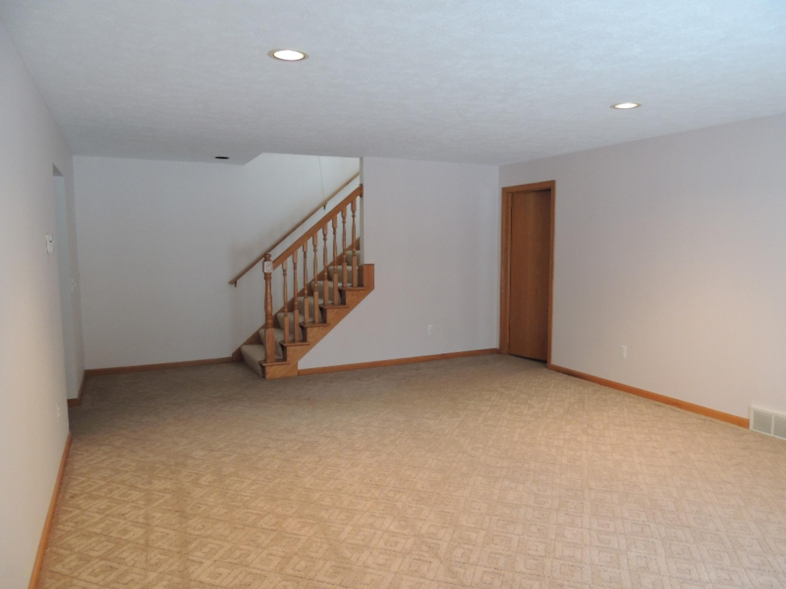 7644 Golfview Court Jenison, MI 49428 - Photo 33 of 45 lower level family room