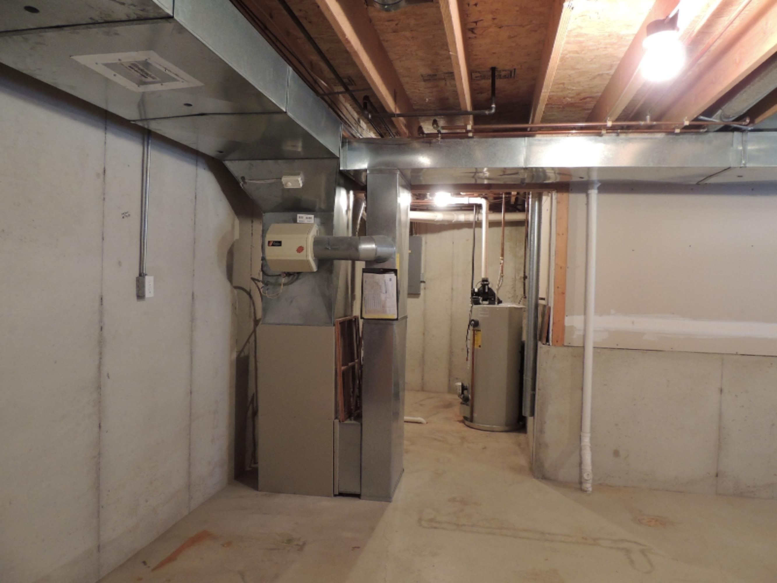 7644 Golfview Court Jenison, MI 49428 - Photo 40 of 45 Furnace room