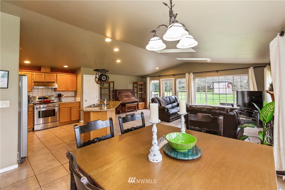 8017 Banner Road Southeast Port Orchard, WA 98367 - Photo 8 of 30 Gallery Image 8