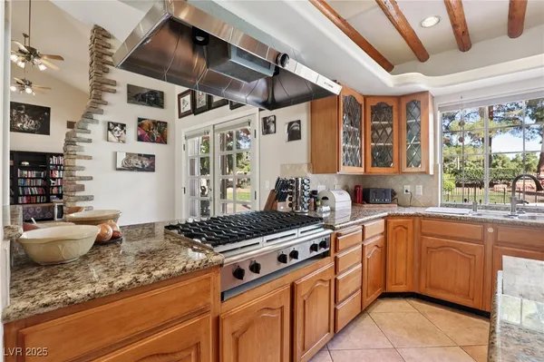 $4,900,000 | 6600 Via Provenza Avenue, Las Vegas, NV 89131