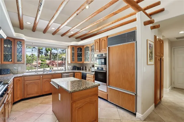 $5,400,000 | 6600 Via Provenza Avenue, Las Vegas, NV 89131