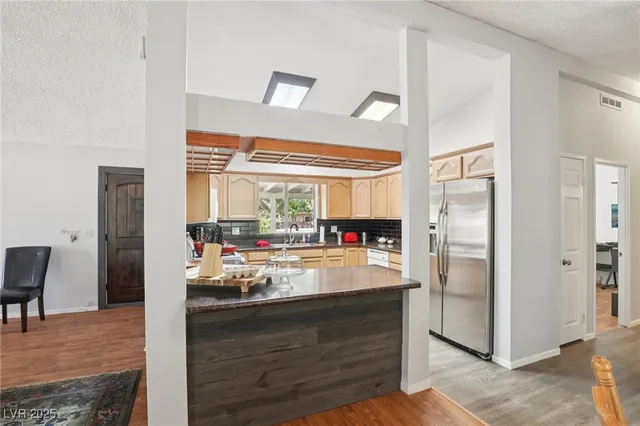 $5,400,000 | 6600 Via Provenza Avenue, Las Vegas, NV 89131