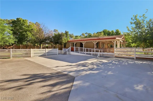 $5,400,000 | 6600 Via Provenza Avenue, Las Vegas, NV 89131