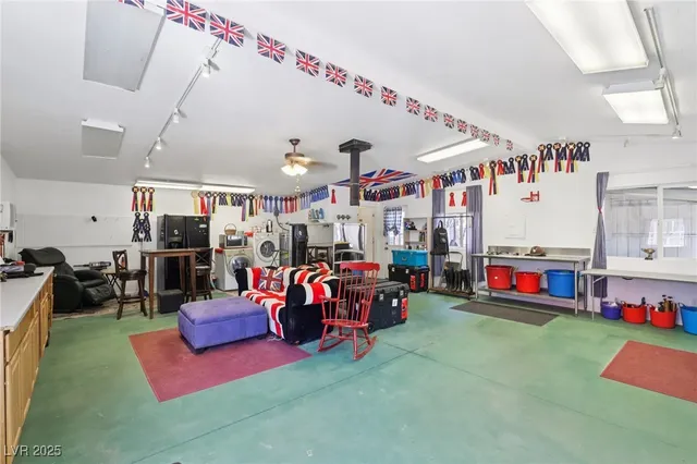 $5,400,000 | 6600 Via Provenza Avenue, Las Vegas, NV 89131