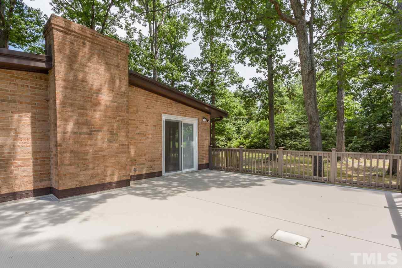 3900 Donna Road Raleigh, NC 27604 - Photo 23 of 25