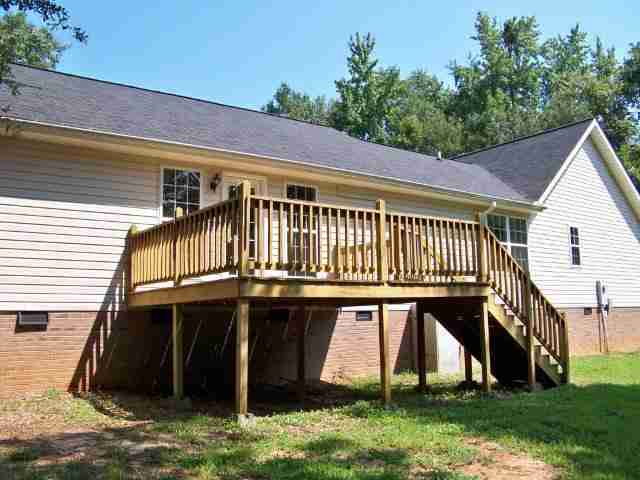 108 Grant Road Fair Play, SC 29643 - Photo 3 of 15 Gallery Image 3