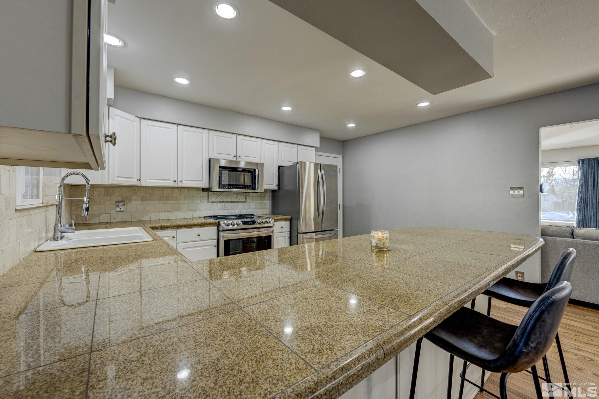 6860 Prestwick Circle Reno, NV 89502 - Photo 13 of 40 Photo 13