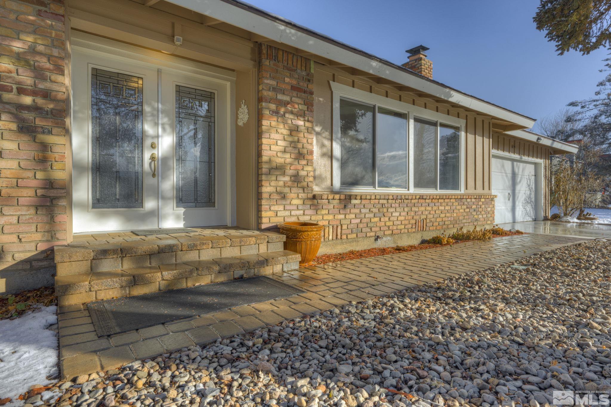 6860 Prestwick Circle Reno, NV 89502 - Photo 4 of 40 Photo 4