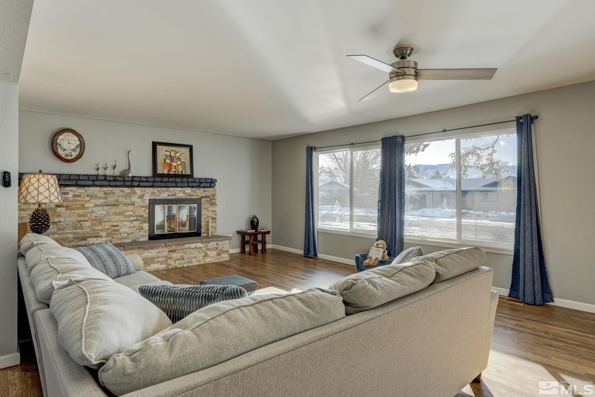 6860 Prestwick Circle Reno, NV 89502 - Photo 8 of 40 Photo 8